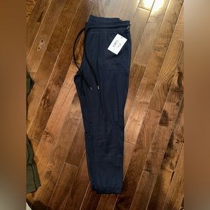 Zyia Peak Zipper Jogger